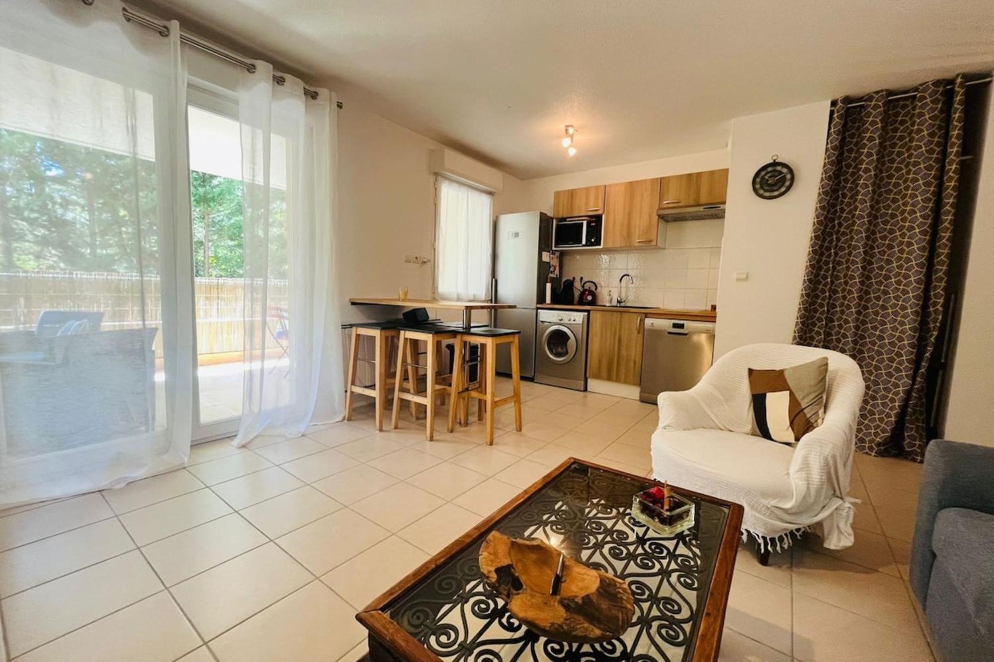 Le Rimini Terrasse Wifi Parking Prive Apartment Narbonne Ngoại thất bức ảnh